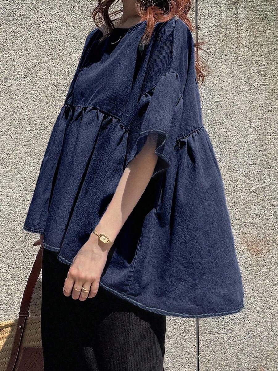 FRIFUL 女式牛仔荷叶边领蝙蝠袖不对称下摆宽松休闲百搭衬衫，适合度假和休闲 - 藍色 - 查看 1