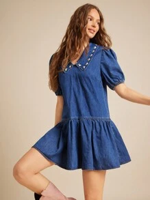 WESTFADE Vestido vaquero mini de cintura baja con mangas cortas abullonadas, cuello bordado con flores estilo campestre, relajado, para volver al colegio, ropa linda de otoño