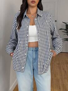 SHEIN EZwear قميص أبيض أحادي الصدر بأكمام طويلة مطبوع بنمط مربعات أسود وأبيض، مناسب للنساء ذوات الحجم الكبير بطراز كلية، مناسب للربيع والصيف والخريف والشتاء - أبيض وأسود - مشاهدة 2