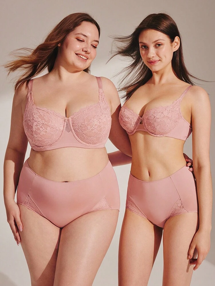 Plus Full Coverage Lace Mesh Bra