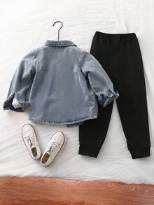 SHEIN 2 件套年轻男童蓝色水洗双面领厚衬衫上衣和羊毛运动裤套装，休闲运动校园风格，适合居家和户外穿着 - 彩色 - 查看 3