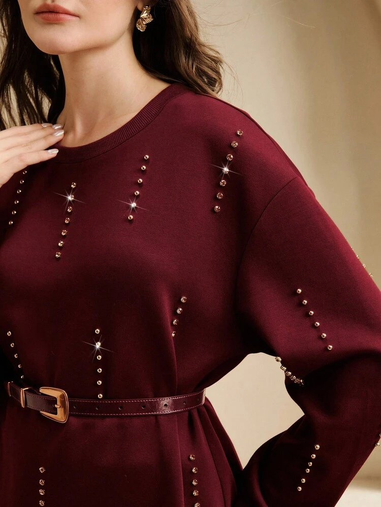Women's Winter Embroidered Pearl Decor Casual Loose Fit Crew Neck Long Sleeve Sweatshirt And Solid Color A-Line Skirt 2-Piece Set, Christmas