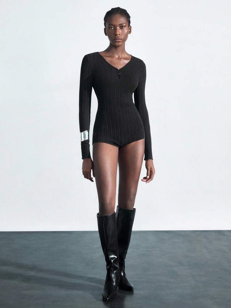 SHEIN Maija 2025 Deep V-Neck Fitted Semi-Sheer Elegant Women's Lightweight Ruffle Hem Classic Long Sleeve Jumpsuit, Suitable For Early Autumn Party Season Black Bodysuit Women Women Bodysuit Black Body Suit One Piece Bodysuit Long Sleeve Bodysuit,Fall Clothes For Women,Winter Clothes For Women,Fall Outfits For Women,Halloween,Christmas,Business Casual Woman,Office Outfits For Women,Work Outfits For Women,Fall Sweaters,Halloween Sweater,