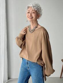 FRIFUL 女式纯色卡其色圆领长袖拼布侧开衩下摆宽松休闲百搭 T 恤，秋季穿着 - 咖啡棕 - 查看 3