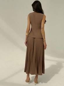 Aloruh Women's Elegant Commuter Solid Color Vest & Pleated Skirt Suit In Fall/Winter - Brown - View 2
