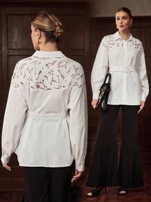 ZEYLAH 优雅纯色腰部蕾丝拼布衬衫 - 白色 - 查看 7