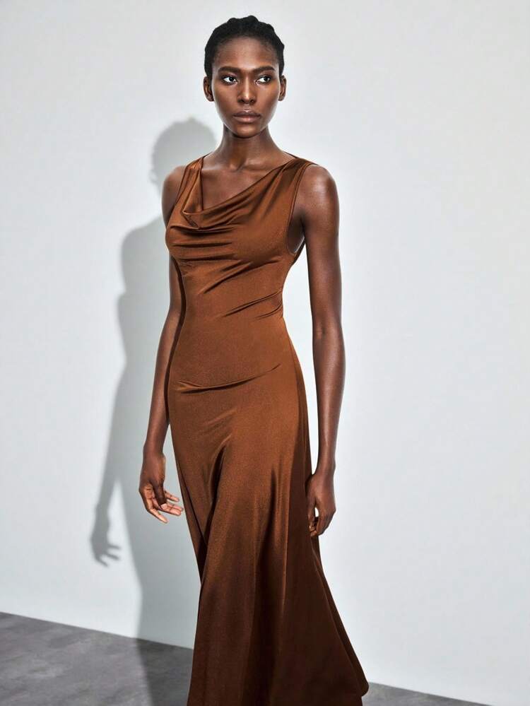 SHEIN Maija Seductive Coffee Brown Summer Maxi Dress For Women,Elegant Plunging Neckline Backless Cowl Neck Night Out Slip Dress,Old Money Wedding Guest Outfit