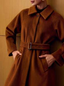 MOTF PREMIUM 斜口袋扣带大衣 - 棕色 - 查看 3