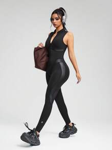 Innovista 黑色PU拉链连体运动服，无袖，高弹PU拼接，前拉链，透气网布后背，可拆卸胸垫 | 塑形压缩，提臀，防蹲，适合健身房训练、瑜伽、普拉提 | 拉链运动紧身衣 | Gymtok Moto 运动休闲 Y2k - 黑色 - 查看 9