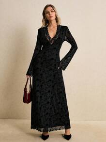 Poéselle Elegant Black Floral Lace Maxi Dress For Women,Autumn V Neck Long Sleeve Evening Gown,Gothic Formal Party Dining Dress,Vintage Inspired - Black - View 1
