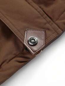 Manfinity Homme Jachetă de iarnă termică pentru bărbați, cu mânecă lungă, cu clapă, buzunar cu șnur, în talie, cu glugă, căptușită termic, pentru exterior, pentru timpul liber zilnic, excursii de weekend, activități în aer liber, expediții, medii de lucru relaxate sau ocazii semi-formale, cadou pentru iubit/soț, cadou de aniversare