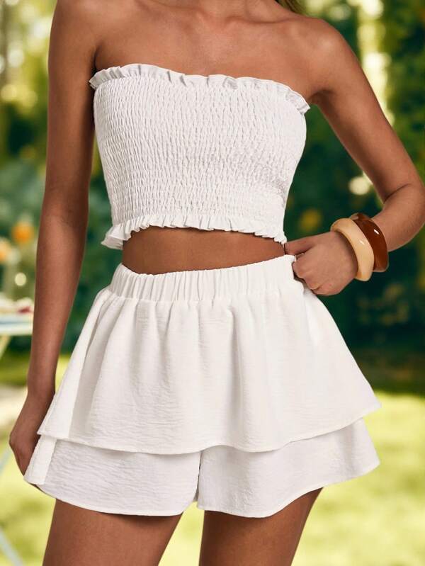 KARISMINA Summer Outing Holiday Dating Set, Holiday Frill Edge Play Chest Top And Multi-Layer Ruffled Shorts Texture Casual Beach Ladies Two-Piece Set, Going Out For Dating, Women's Summer Vacation, Summer Beach Holiday Two-Piece Set, Back To School Dress, Very Simple Dress, Office Dress, Old Money Dress, Teacher Dress, Dating Dress, Going Out For Bestie Afternoon Tea Shopping Leisure Set, Going Out For Music Festival Ladies Set