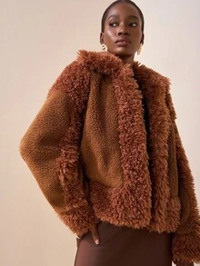 Zivah Nuevo lanzamiento de otoño 2025, adecuado para fiesta de cumpleaños, estilo escolar, uso diario, casual, vacaciones, viajes en crucero, playa, tomar el sol, viral, estilo callejero, estilo de motocicleta, club, chaqueta de mujer de otoño/invierno con cuello de piel, cárdigan tubular de parches de piel, puños de piel, tela de piel rojiza - Marrón - Ver 5