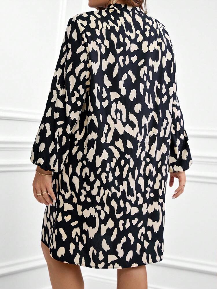 プラスサイズ Vネック 長袖 オールオーバープリント ゆったりとエレガントな秋ワンピース