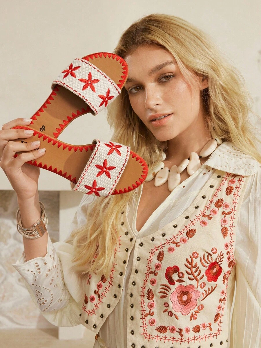 Styleloop Women's Flat Sandals, Woven Texture, Bohemian Style, Suitable For Vacation, Halloween, Christmas, And Parties - Red - View 1