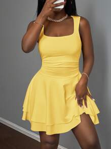 Slaydiva 2025 Spring/Summer New Casual Vacation Romantic Basic Street Everyday Sexy Elegant Commute Party Nightclub Club Pure White Sleeveless Layered Mini Dress, Women Plus Size