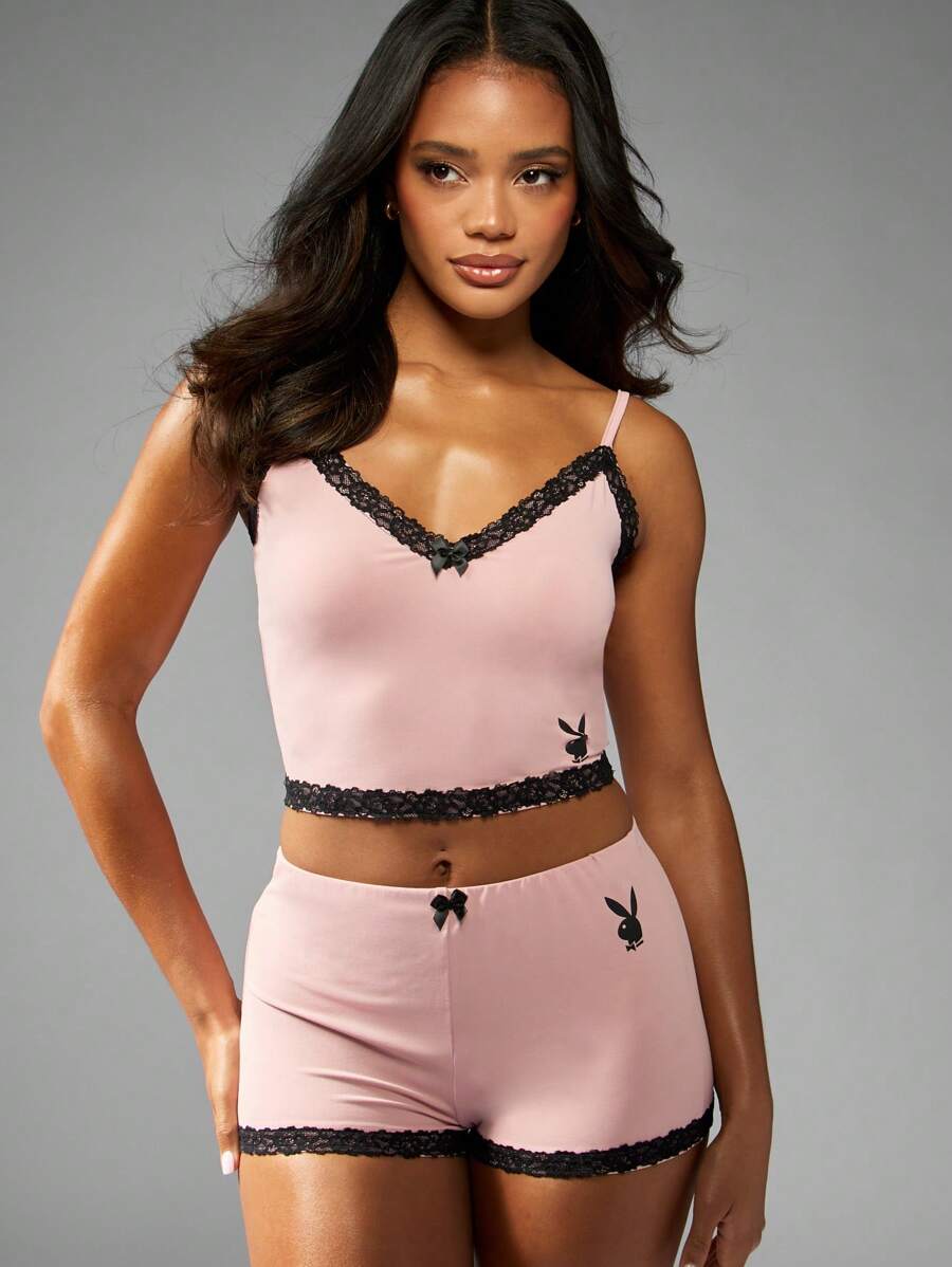 Missguided x Playboy 圣诞兔标志蕾丝边吊带背心短裤家居服套装 - 粉色 - 查看 1