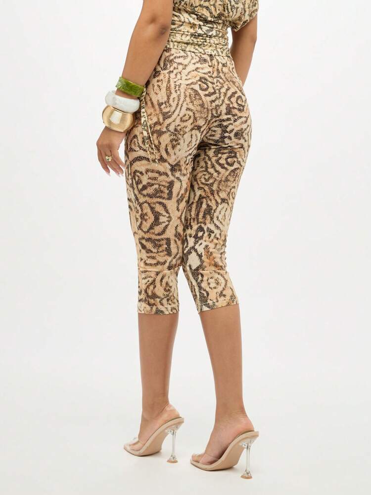 SUMWON WOMEN Mesh Capri Leggings With Snakeskin Pattern