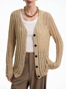 SHEIN LUNE 初秋度假风V领优雅复古宽松休闲开衫，轻盈针织镂空V领宽松版型纽扣外套 - 卡其色 - 查看 5