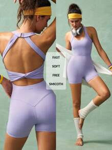 VARSITIE Mono de un solo color con espalda retorcida y cuello halter