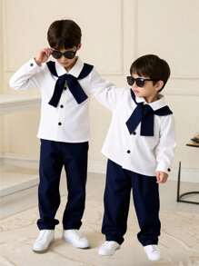 SHEIN 男婴 4 件套蓝白长袖衬衫、宝蓝色披肩、蓝色裤子和提花腰带，适合秋冬季，适合生日派对、洗礼、一周年纪念、晚会、表演、婚礼等场合、学校日常、学院风格、返校季 - 白色 - 查看 1