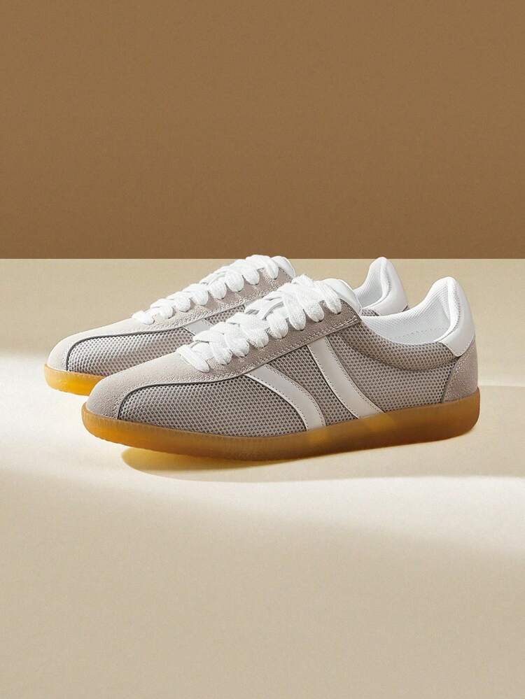 CUCCOO EASI Women's Colorblock Breathable Mesh Lace-Up Round Toe Flat Casual Sneakers, Comfortable PU Leather Gray Casual Sports Shoes For Outdoor Daily Wear