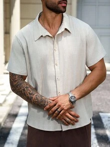 Manfinity Homme Plus Size Men's Single-Breasted Casual/Business Short Sleeve Shirt