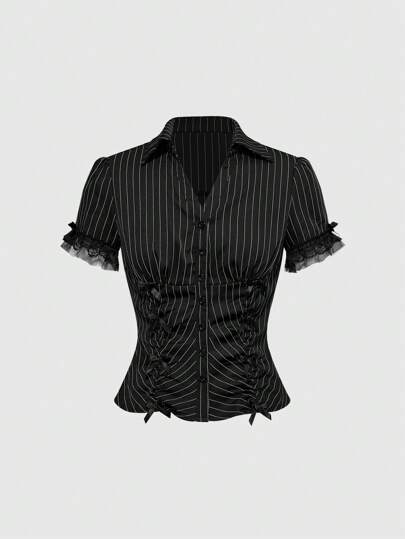 Grunge Punk بلوزة نساء كبيرة الحجم ذات قصة ضيقة، مزينة بحاشية دانتيل وبتصميم لوحات