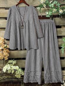 EMERY ROSE 2pcs Set: Striped 3/4 Sleeve Shirt & Casual Pants, Fashion Outfit - Black and White - View 1