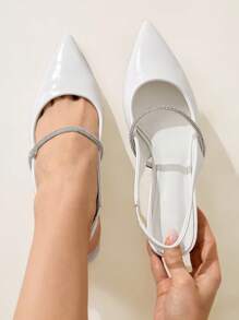 CUCCOO CHICEST Damen minimalistische Mode Spitzschuh weiße Strass Kette Blockabsatz Slip-On Lässig Loafer - Weiss - Übersicht 6