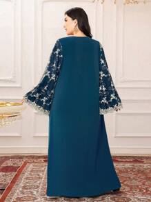 Al Najma Plus Size Women Elegant Embroidered Patchwork Arabian Long Dress,Modest - Teal Blue - View 2