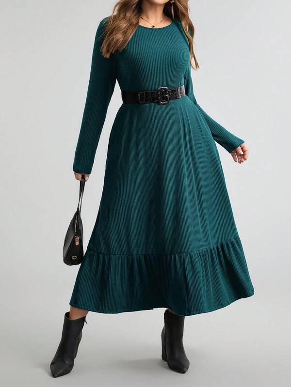 Comfylo Plus-size effen damesjurk met ronde hals, lange mouwen en ruches aan de zoom, casual