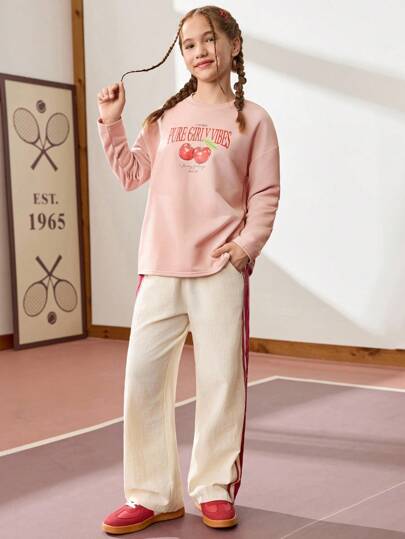 JNSQ Tee-shirt ample à col rond rose imprimé cerises pour préadolescentes, convient pour le port quotidien en automne et hiver, les activités extérieures, les vacances, le style de rue, les fêtes et les loisirs