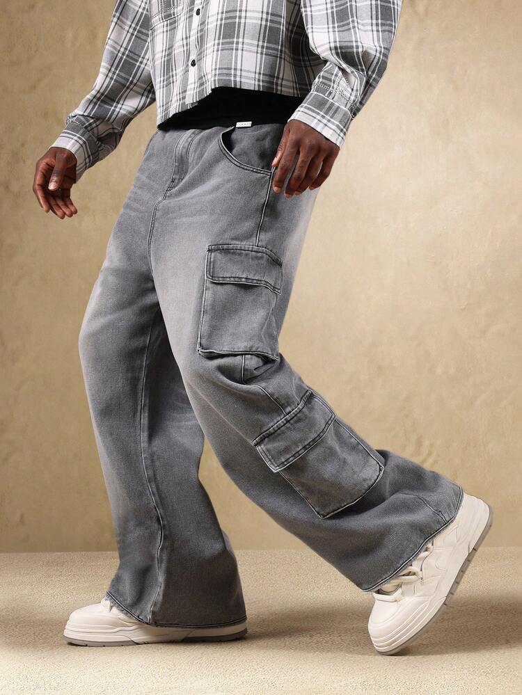 Wide Leg Cargo Jeans With Multiple Pockets