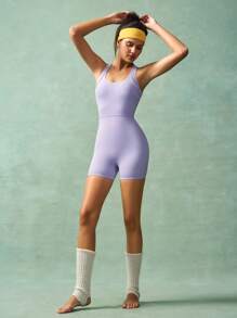 VARSITIE Mono de un solo color con espalda retorcida y cuello halter