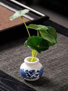 1 ultra-mini blau-weiße Porzellanvase (4,5 * 4 * 2,5 cm, etwa die Länge von zwei Zeigefingern erwachsener Personen; bitte nicht kaufen, wenn dies ein Problem darstellt) - glasierte Keramikvase, Heimdekoration, chinesischer Stil dunkelblau Vase, geeignet als Tischdekoration. - Verschiedenfarbig - Übersicht 9