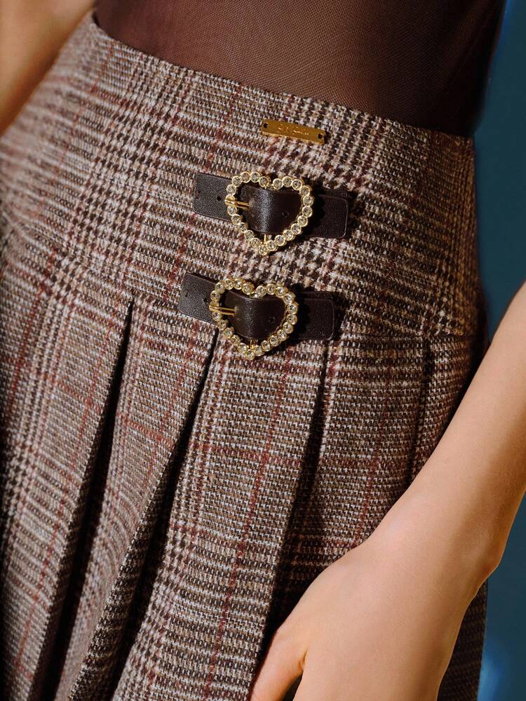 S.W.Smiley x MOTF GINGHAM PRINT RHINESTONE HEART BUCKLE DETAIL PLEATED SKIRT