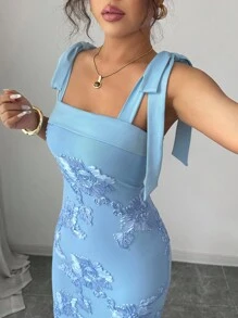 Elenzga 女式春夏时尚优雅无袖细肩带长肩带腰部刺绣 3D 纹理蕾丝紧身连衣裙 - 藍色 - 查看 6