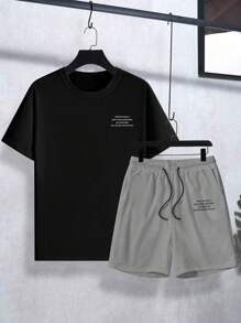 Manfinity Homme 男士休闲标语印花 T 恤和短裤套装，夏季 - 彩色 - 查看 2