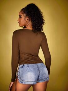 Zyxie 女士纯色心形领长袖休闲修身 T 恤 - 咖啡棕 - 查看 2