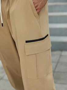 Manfinity Homme Pantaloni jogger casual da uomo con tasche e laccetti - Cachi - Visualizzare 6