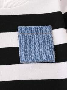 2pcs Baby Boy Autumn/Winter Outfit, Cute Striped Sweatshirt Pullover Knit Top And Jeans/Casual Pants Set, Comfortable Versatile Fashionable Casual Everyday Wear, Suitable For Indoor, Outdoor, Daily, Sports, Play, Party, Photo Shoot, Holiday Baby Boy Black And White Striped Shirt Baby Boy Jeans Baby Boy Streetwear Baby Boy Outfit Fall