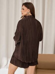 Auralis Plus Size Women's Spring And Summer Fashion Casual Loose Comfortable Pleated Fabric Brown Long-Sleeved Button Shirt And Shorts Two Pieces Set,Going Out Outfits,Hawaii Outfits Women,Vacation Outfits Woman