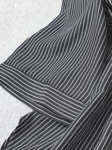 Rusticease Blusa de rayas con bajo curvo de estilo informal de vacaciones para tallas grandes