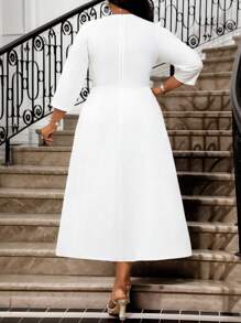 Fleurora 大码优雅白色亮片拼接连衣裙 春夏优雅白色复古工作婚礼招待会情人节新年派对针织深V领水钻荷叶边新款修身连衣裙 大码连衣裙 正式舞会礼服 大码连衣裙 女士派对礼服 女士教师装 秋季女装 - 白色 - 查看 2