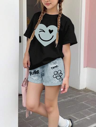 SHEIN Leap Crew 休闲街头心形和脸部涂鸦印花，青少年女孩简约短袖短裤两件套，适合夏季