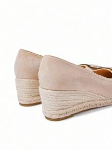 Styleloop Women's Wedge & Platform Woven Slip-On Shoes, Bohemian Style Thick Bottom Shoes