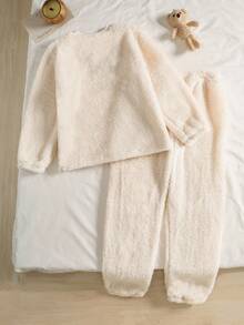 2 件套女童加大米色长袖上衣和裤子睡衣套装，毛绒面料，绣有 3 只小熊图案，冬季家居服 - 白色 - 查看 2