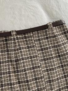 Franclia 返校季休闲百搭复古格纹柔软拉绒材质不对称下摆配腰带春秋卡其色女短裙女裙短裙女裙秋季女装秋装女装返校服