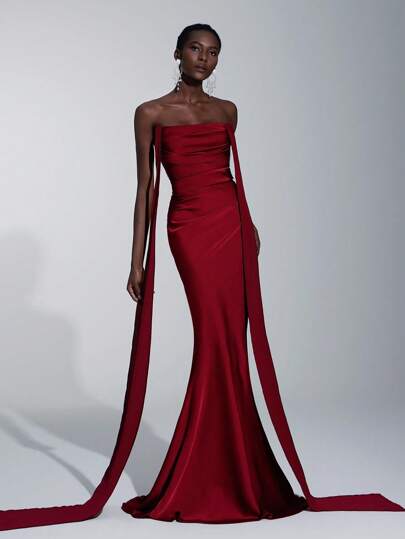 Elitara Elegant Romantic Chiffon Matte Draped Decor Open Shoulder Strapless Fitted Mermaid Bridesmaid Dress